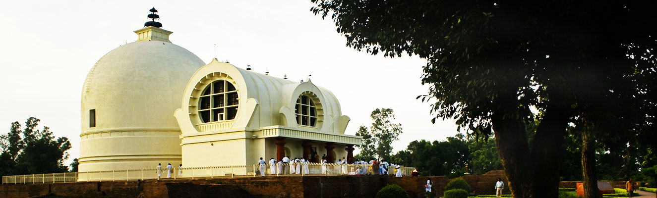 Kushinagar buddhist pilgrimage