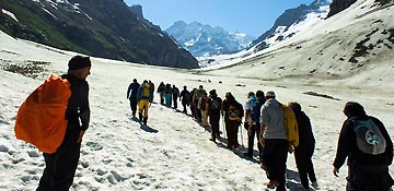 Hampta Pass with Chandratal Trek Group Tour