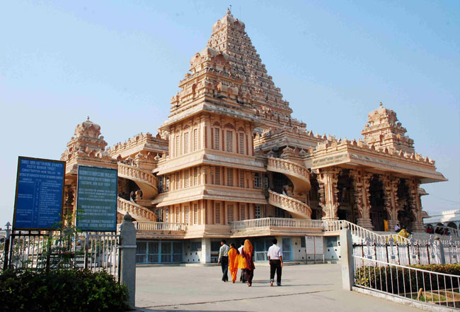 Photo Gallery of Chhatarpur Mandir in Delhi- Explore Chhatarpur Mandir ...