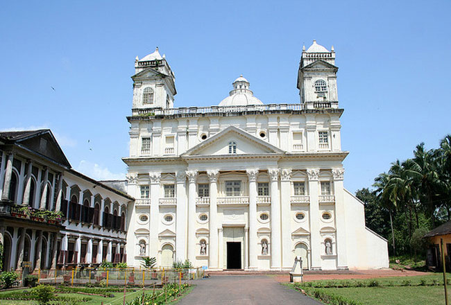 Photo Gallery of Churches in Goa- Explore Churches in Goa with Special ...