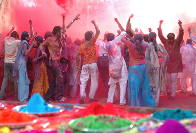 Photo Gallery of Holi Gujarat- Explore Holi Gujarat with Special