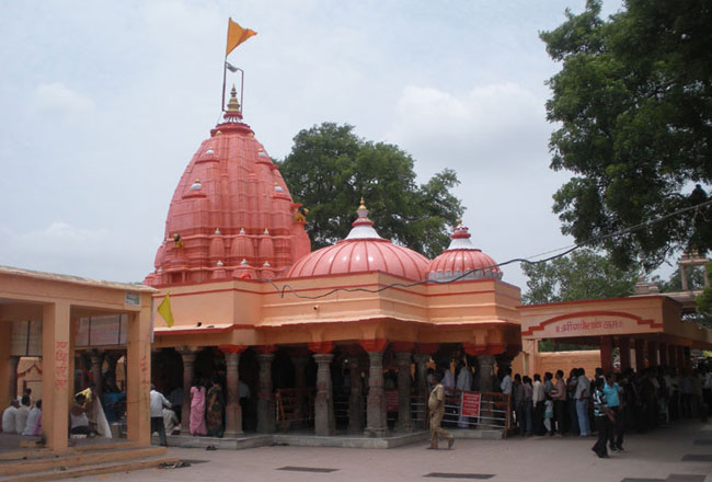 Photo Gallery of Holy places - Attractions in Madhya Pradesh