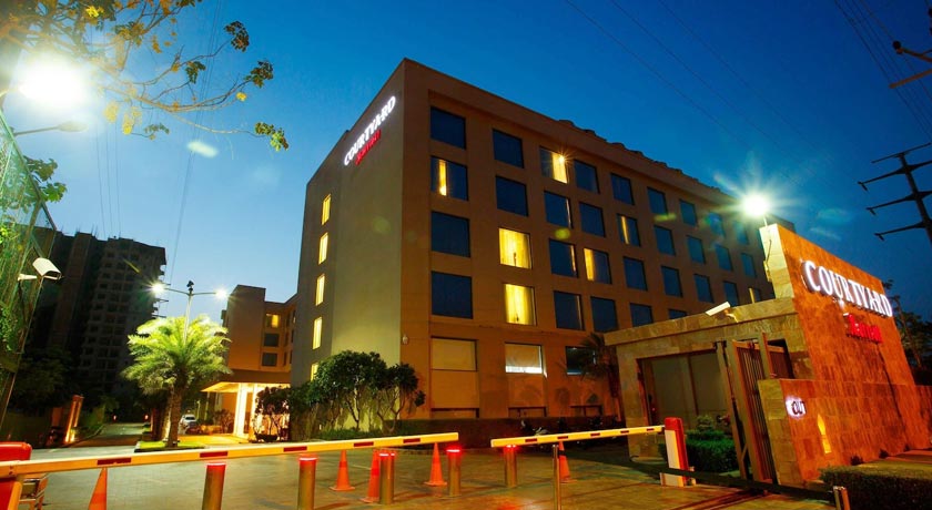 hotel-Courtyard-Marriott-Agra2