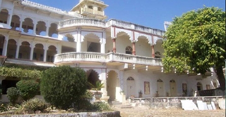 Darbargardh Poshina Heritage Home Hotel