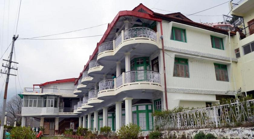 Resorts-Elphinstone-Hotel-Nainital2