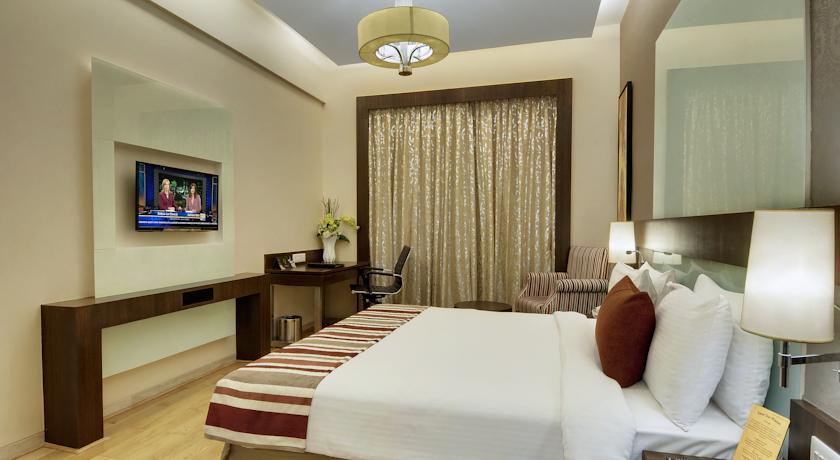 Serviced Apartments in Hotel Express Inn