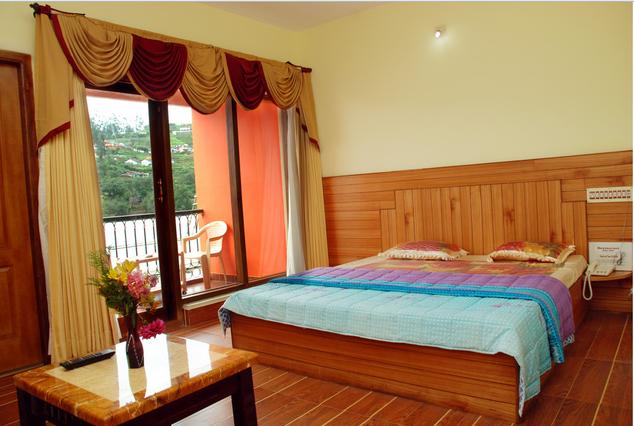 Suite Rooms in Hotel Fairstay Holiday Resort