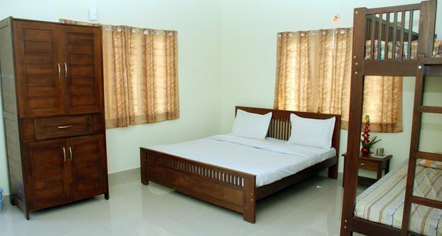 Executive Rooms in Hotel Fairstay Holiday Resort