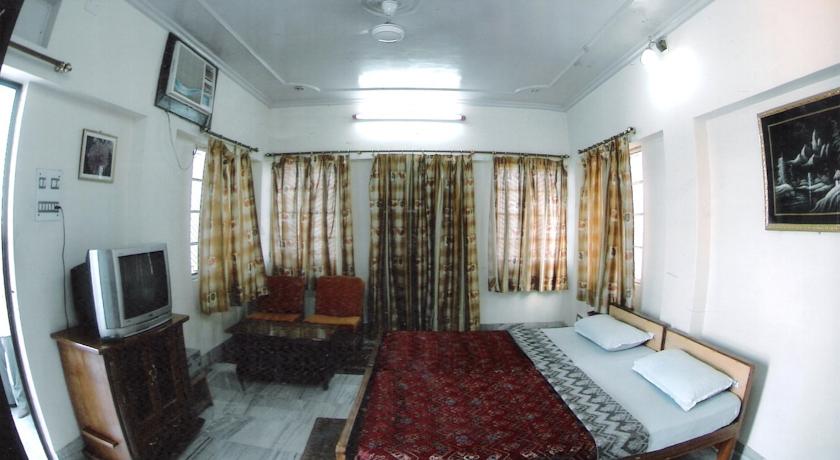 Heritage Room in Hotel Alka, Varanasi