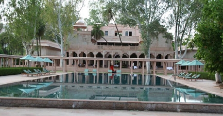 Pool in Amanbagh Resort2