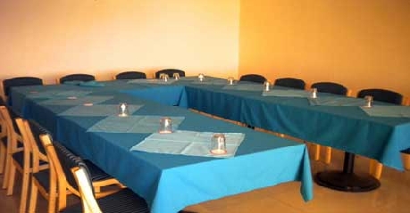 Dining2 in Hotel Budget Inn Palm Regency Vapi