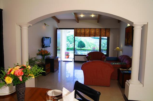 Guest Room in Hotel Country Inn Bhimtal