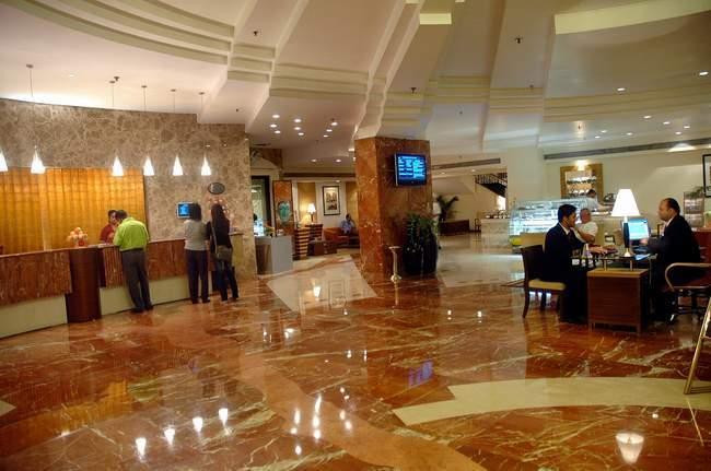 hotel peerless inn kolkata address