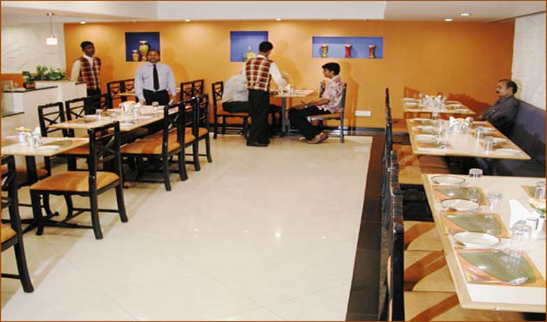 Hotel Rajdhani - Hyderabad Low Budget Economy Hotel Rajdhani