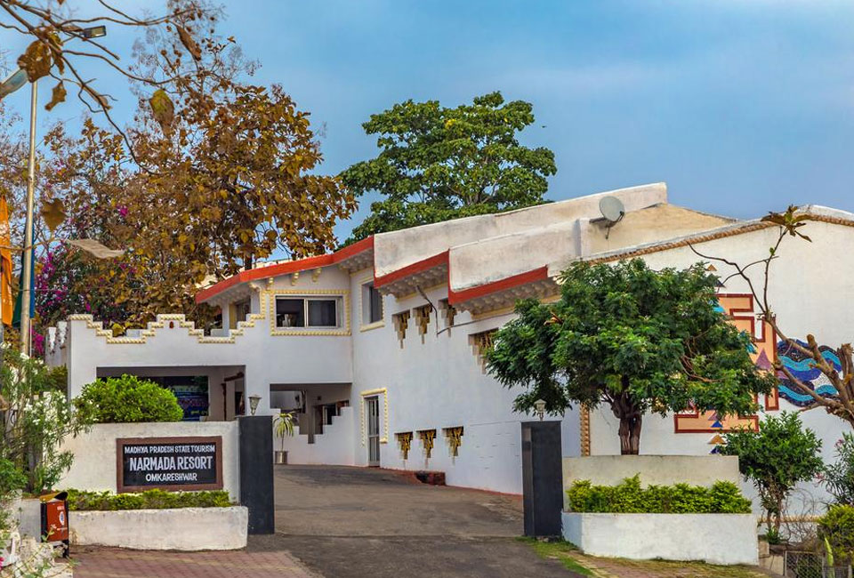 mpt-temple-view-omkareshwar-front-view