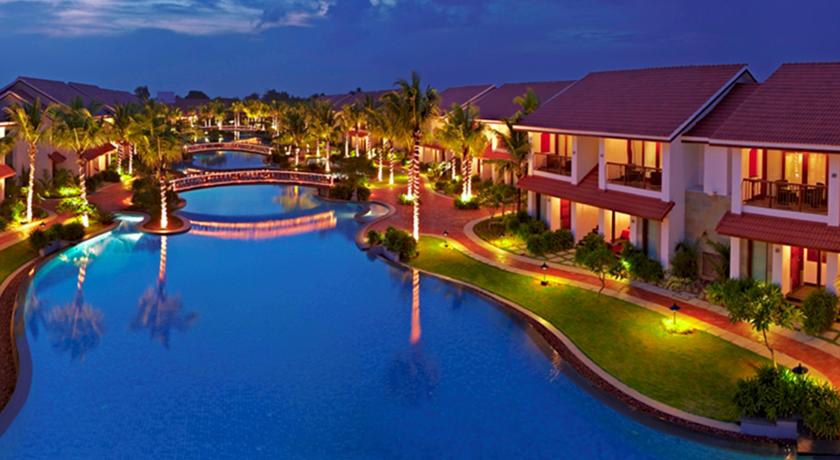 Radisson Resort Temple Bay, Mahabalipuram - Indian Holiday