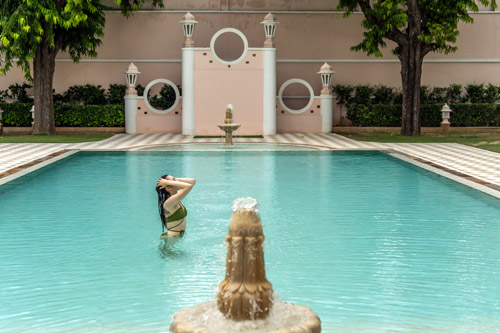 Rajmahal-Main-Pool