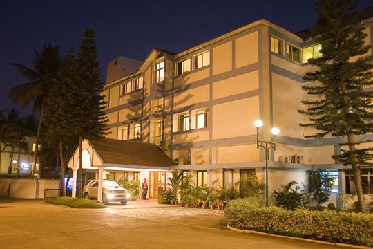 Ramanashree California Club and Resort in Bangalore - Indian Holiday