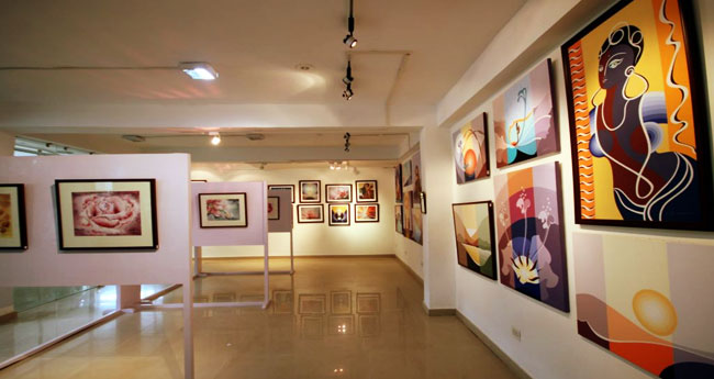 Art Walk Tour | 1 Day Tour Package