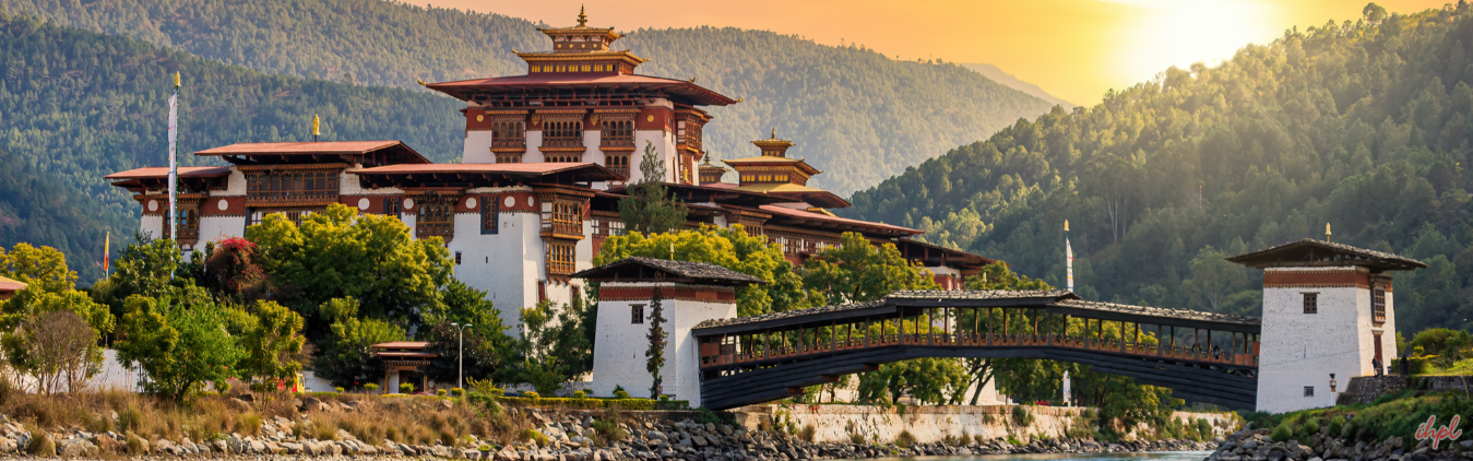 Visit Bhutan monasteries durong budget trip