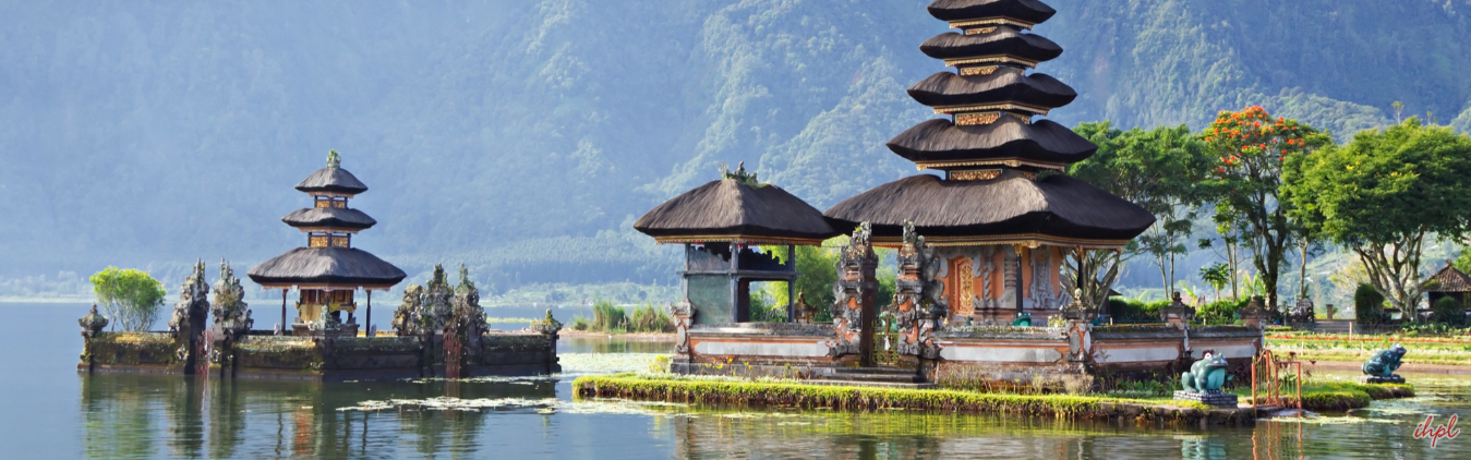 couple enjoying during honeymoon in bali