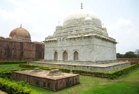 Hoshang Shah's Tomb