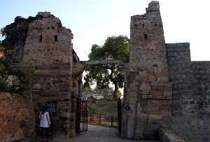 Ratanpur Fort, Bilaspur