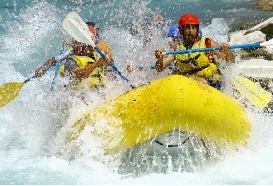 River Rafting in Manali