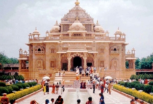 Holy Places in Gujarat | Famous Temples in Gujarat