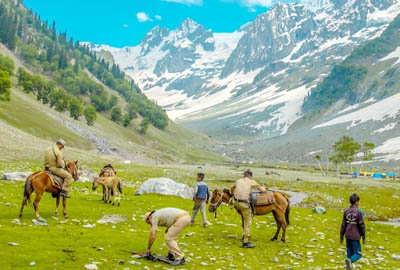 Heavenly Kashmir Tour